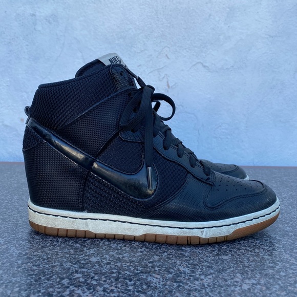 Nike Dunk Sky Hi Essential Mesh Black GUM Size 9 - Picture 1 of 11